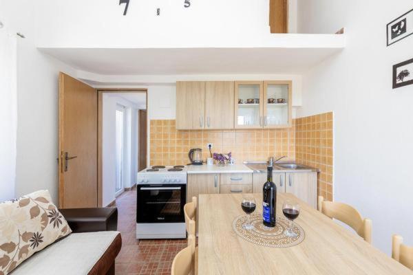 Apartments Ivo Bozinovic Тиват Экстерьер фото