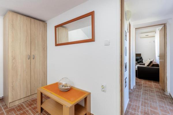 Apartments Ivo Bozinovic Тиват Экстерьер фото